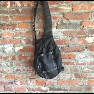 Patagonia sling pack